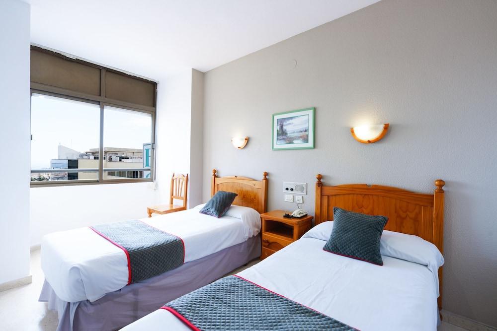 Oyo Hotel Costa Andaluza 모트릴 외부 사진